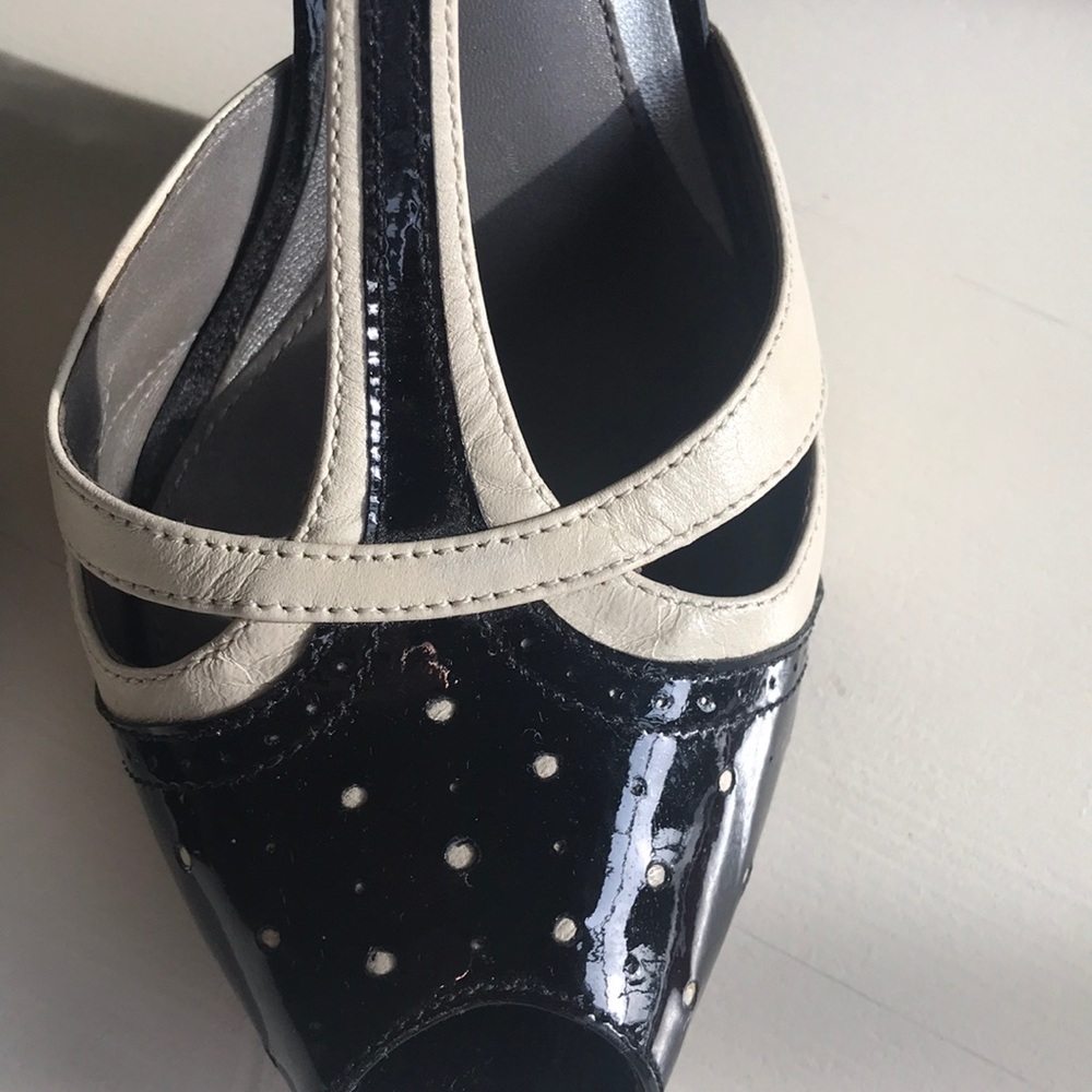 Via Spiga Black and Cream Heels - Picture 5 of 5